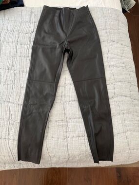Zara Black Faux Leather Slim Women’s Hi- Rise legging Pants